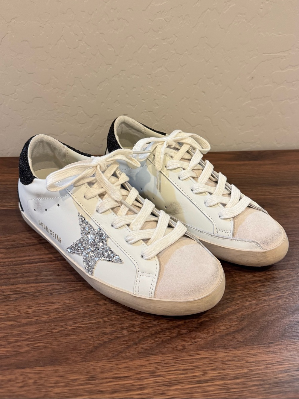 Authentic Golden Goose Super-Star Leather Glitter Low-Top Women’s Sneakers
